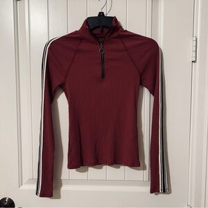 Abercrombie & Fitch mock neck top, ribbed, zipper